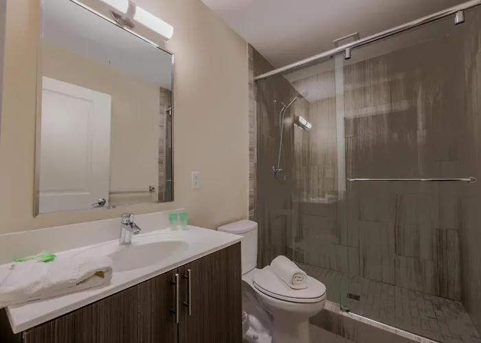 Downtown Designer Home Keyless Washer And Dryer